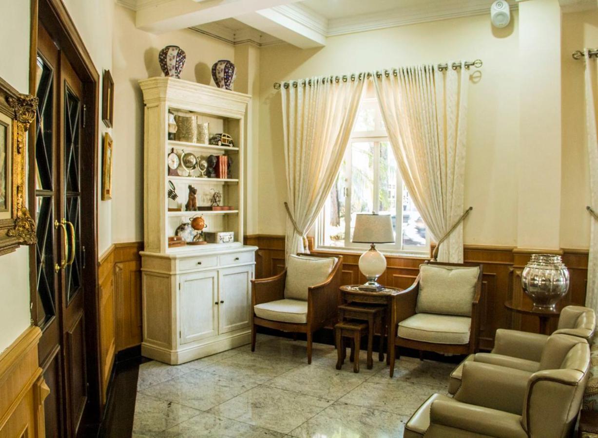 Hotel Da Vinci Серра-Негра Экстерьер фото